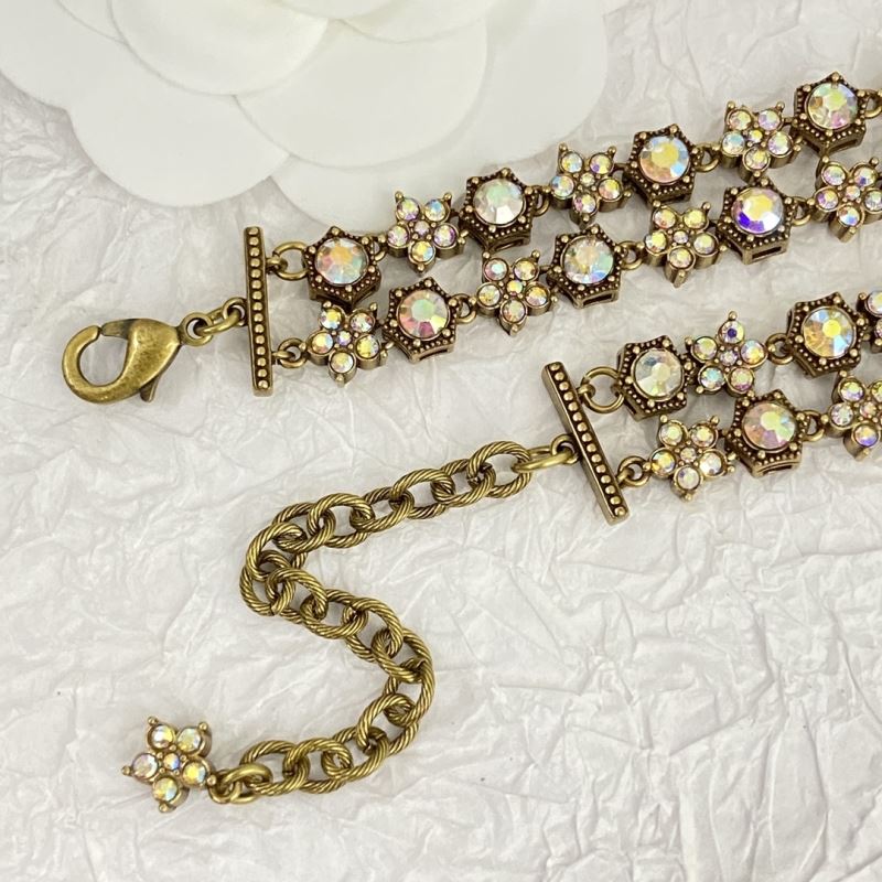 Gvc*1 necklaces